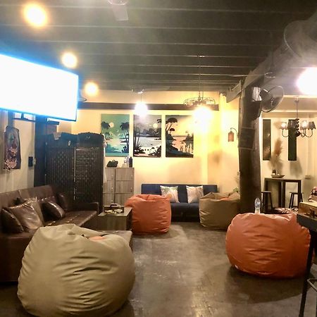 Blockhouse Samui Hostel Mae Nam Buitenkant foto