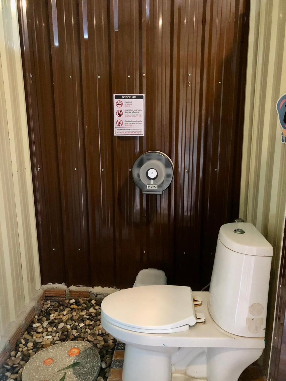 Blockhouse Samui Hostel Mae Nam Buitenkant foto