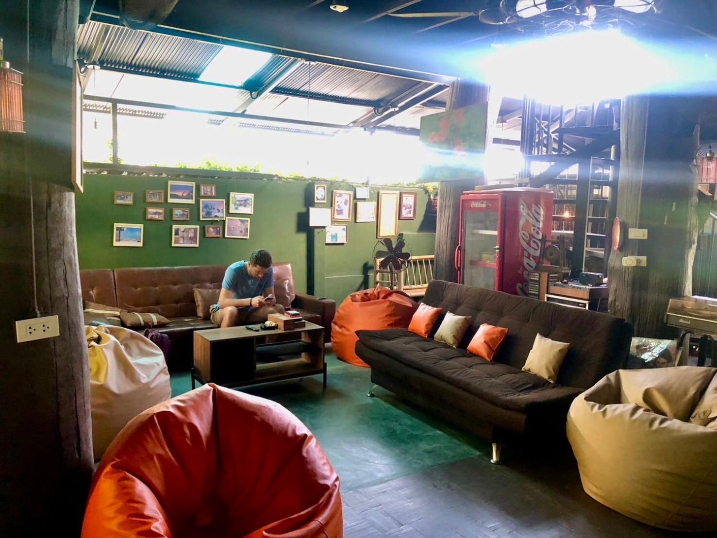 Blockhouse Samui Hostel Mae Nam Buitenkant foto