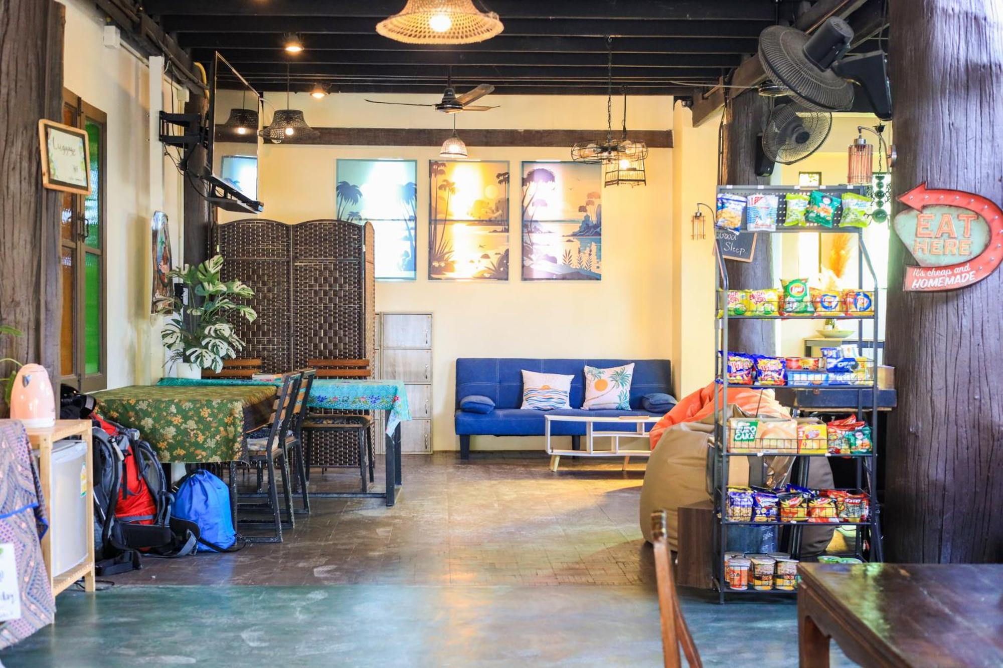 Blockhouse Samui Hostel Mae Nam Buitenkant foto